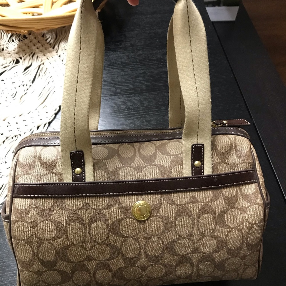 Coach Tote - Picture 5 of 8